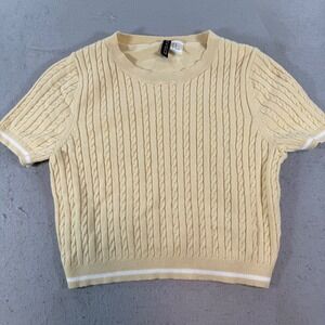 H&M Divided Yellow Cable Knit Cropped Sweater Short Sleeve Womens‎ M